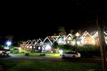 Jeju Jungmun Log Pension & Resort 2*