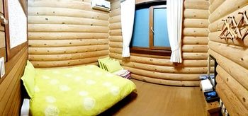 Jeju Jungmun Log Pension & Resort 2*
