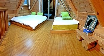 Jeju Jungmun Log Pension & Resort 2*