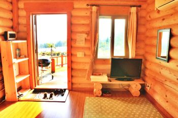 Jeju Jungmun Log Pension & Resort 2*