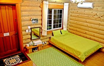 Jeju Jungmun Log Pension & Resort 2*