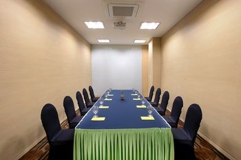 Jeju Aerospace Hotel 3*