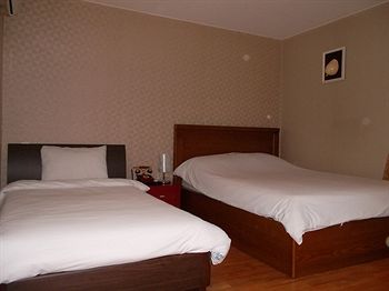 Monaco Hotel 2*