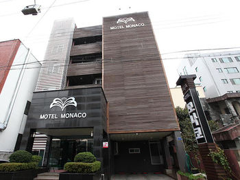 Monaco Hotel 2*