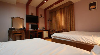 Monaco Hotel 2*