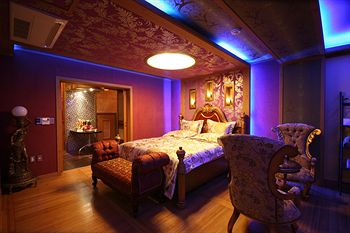 PalmValley Pool Villa Resort 3*