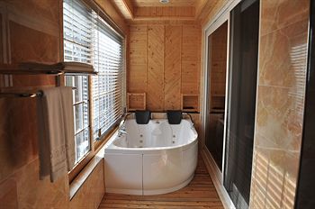 PalmValley Pool Villa Resort 3*