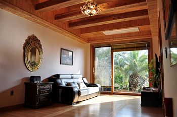 PalmValley Pool Villa Resort 3*
