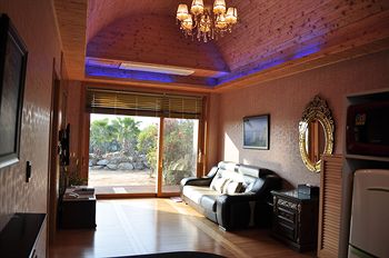 PalmValley Pool Villa Resort 3*