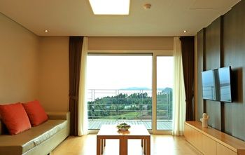 Y Resort Jeju 3*