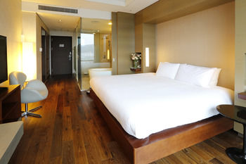 Grand Mercure Ambassador Changwon 5*