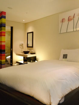 Grand Mercure Ambassador Changwon 5*