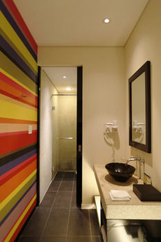 Grand Mercure Ambassador Changwon 5*
