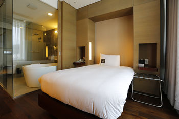 Grand Mercure Ambassador Changwon 5*