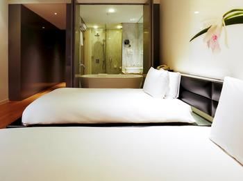 Grand Mercure Ambassador Changwon 5*