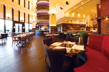 Grand Mercure Ambassador Changwon 5*