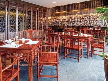 Grand Mercure Ambassador Changwon 5*