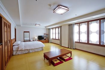 Hotel Hyundai by Lahan Ulsan 4*