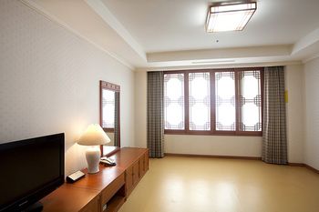 Hotel Hyundai by Lahan Ulsan 4*