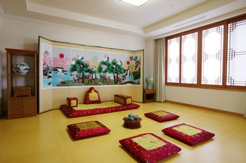 Hotel Hyundai by Lahan Ulsan 4*