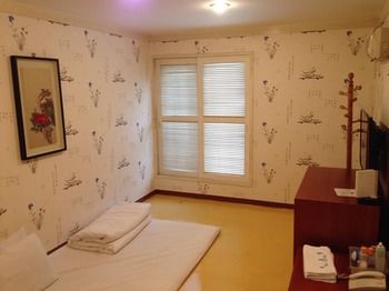 Goodstay Herotel 2*
