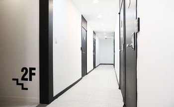 Ekonomy Hotel Gumi 3*