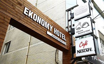 Ekonomy Hotel Gumi 3*
