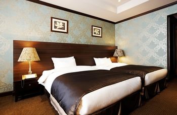 Kensington Hotel Seorak 4*