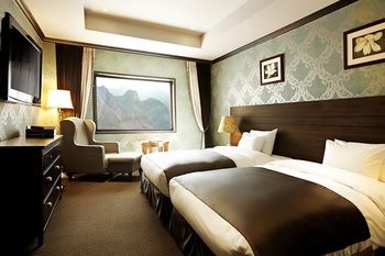 Kensington Hotel Seorak 4*