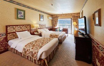 Kensington Hotel Seorak 4*