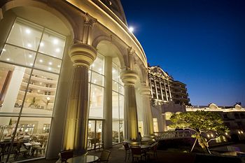 Sol Beach Yangyang 4*