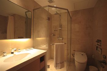 Sol Beach Yangyang 4*