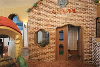 Sol Beach Yangyang 4*