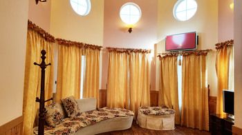 Elf Resort Hotel 3*