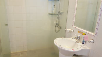 Elf Resort Hotel 3*