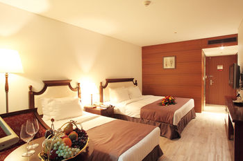 Hotel Maremons 4*