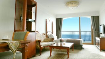 Hotel Maremons 4*