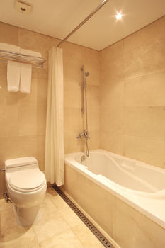 Hotel Maremons 4*