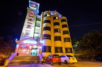 Carlsbed Motel 2*