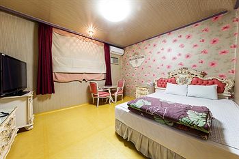 Carlsbed Motel 2*
