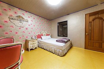 Carlsbed Motel 2*