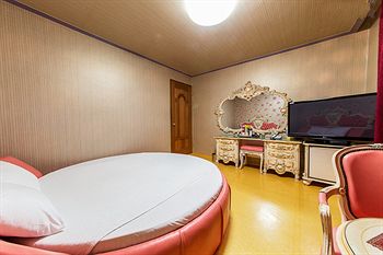 Carlsbed Motel 2*
