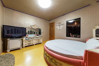 Carlsbed Motel 2*