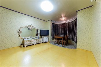 Carlsbed Motel 2*