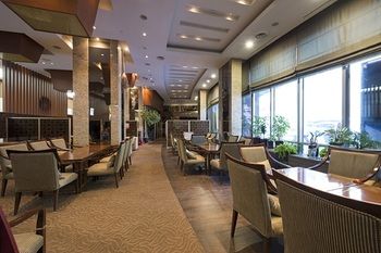 Mayhills Resort 3*
