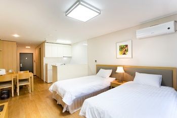 Mayhills Resort 3*