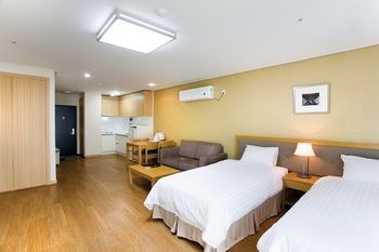 Mayhills Resort 3*
