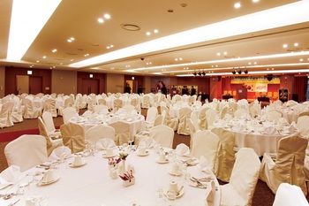 Mayhills Resort 3*