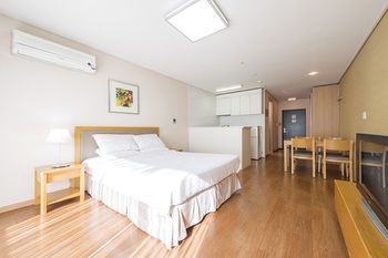 Mayhills Resort 3*