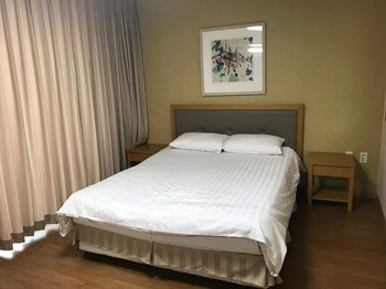 Mayhills Resort 3*